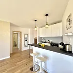 Paulmarie Paradise Ocean View Apartman